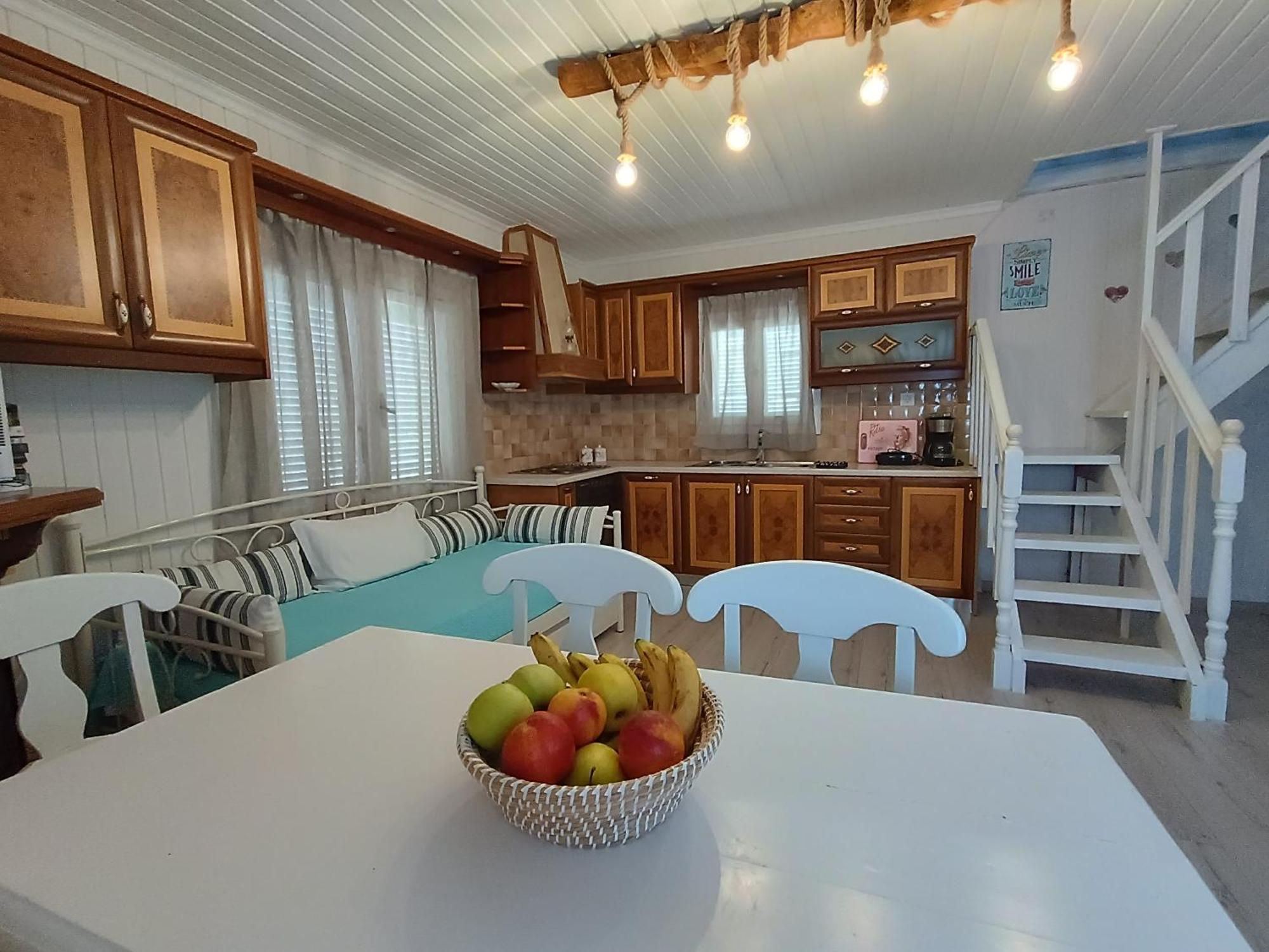 Sofia-Irini Villa Kalamáki Kültér fotó